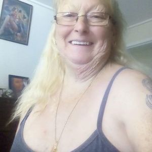 Meet your Posher, Paula